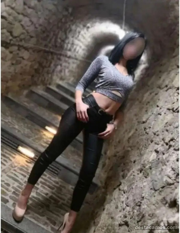 CHICA VICIOSA Y MUY DISCRETA