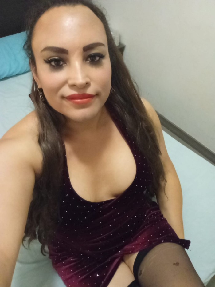 CARIÑOSA TRANS COLOMBIANA ACTIVA CACHONDA IMPLICAD