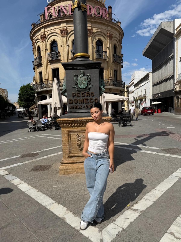 SOY CHICA GUAPA ESTUDIANTE BIEN CARISMATICA NOVEDAD EN CONIL DE LA FRONTERA