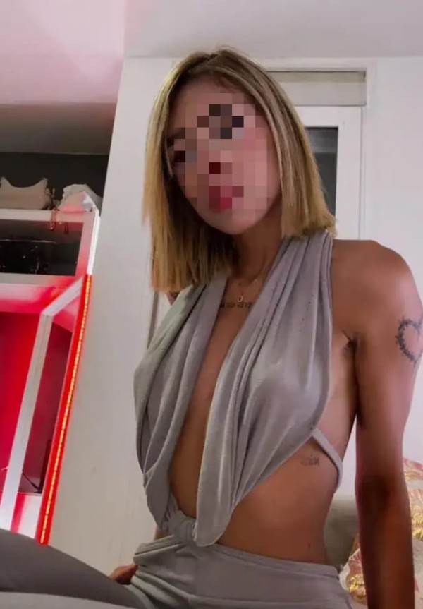 CARINA FLAQUITA BRASILEÑA TODOS LOS SERVICIOS