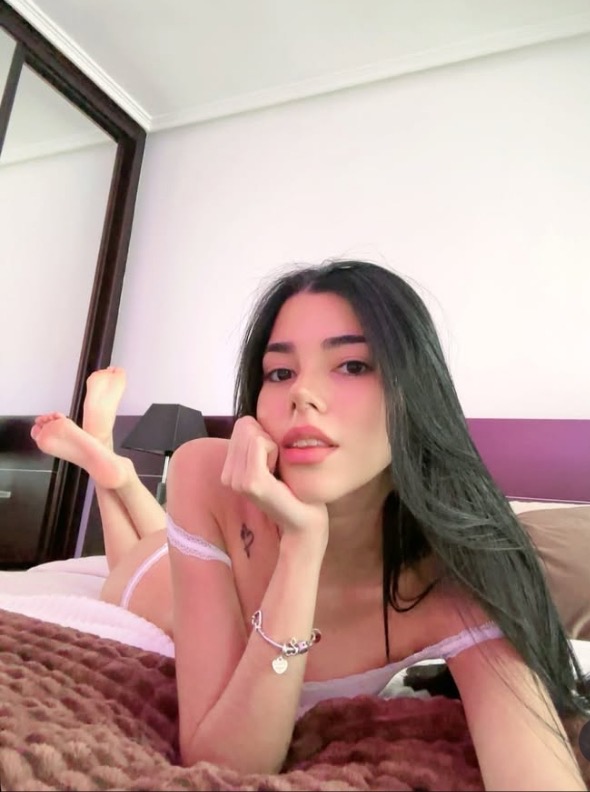 Soy Shantall, rica y apasionada en la cama
