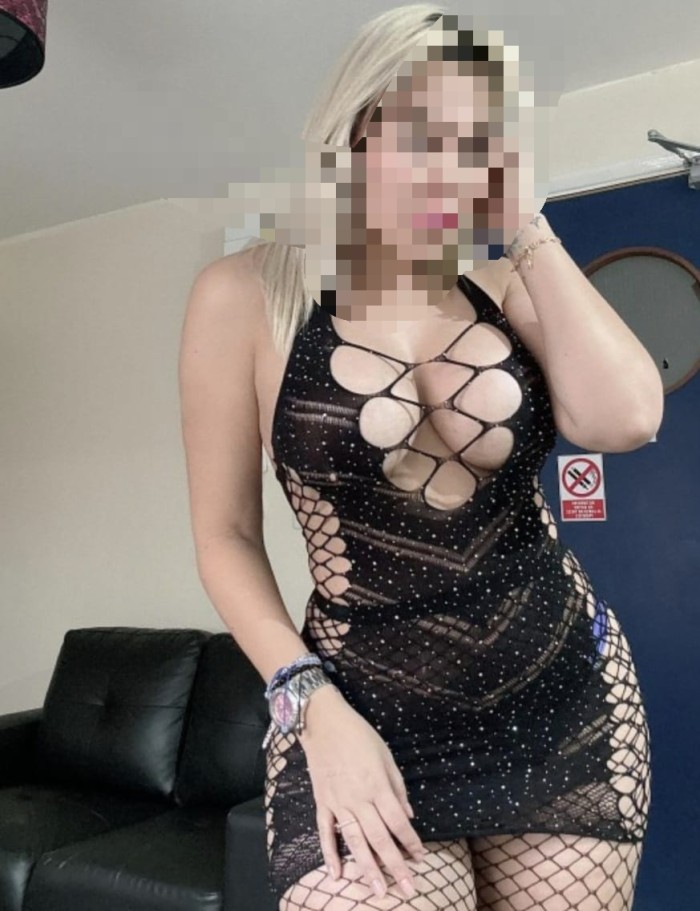 Rocio,besos negro,juguetes,fiestera,masajes y más