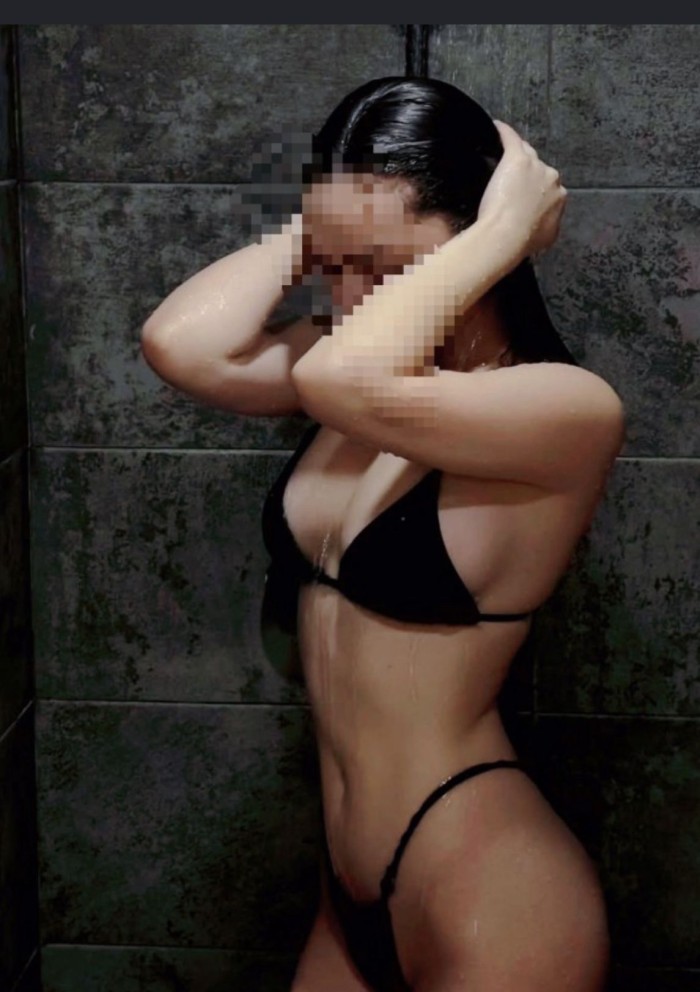 EN ESTEPONA JOVENCITA MULTIORGASMICA SQUIRTING FRA