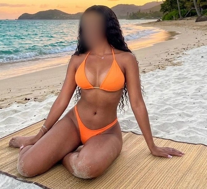 BRUNA COQUETA ESCORT  ENCANTADORA PLAYA DEL INGLES