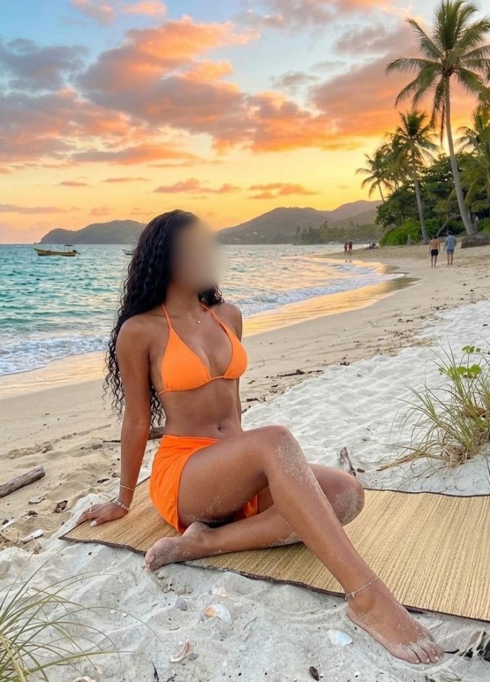 BRUNA COQUETA ESCORT  ENCANTADORA PLAYA DEL INGLES