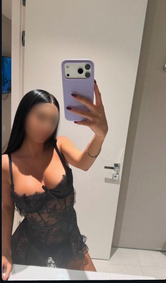 SEXY ESCORT IN MARBELLA PUERTO BANUS