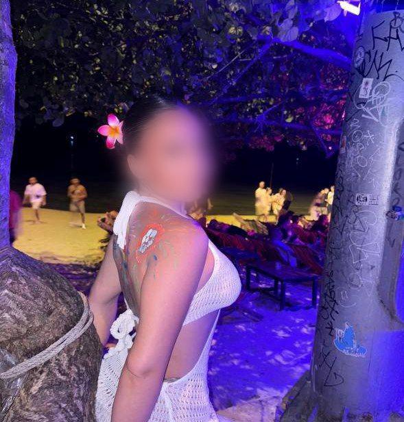 KAROL 25 años, SEDUCTORA Y MUY FOGOSA…