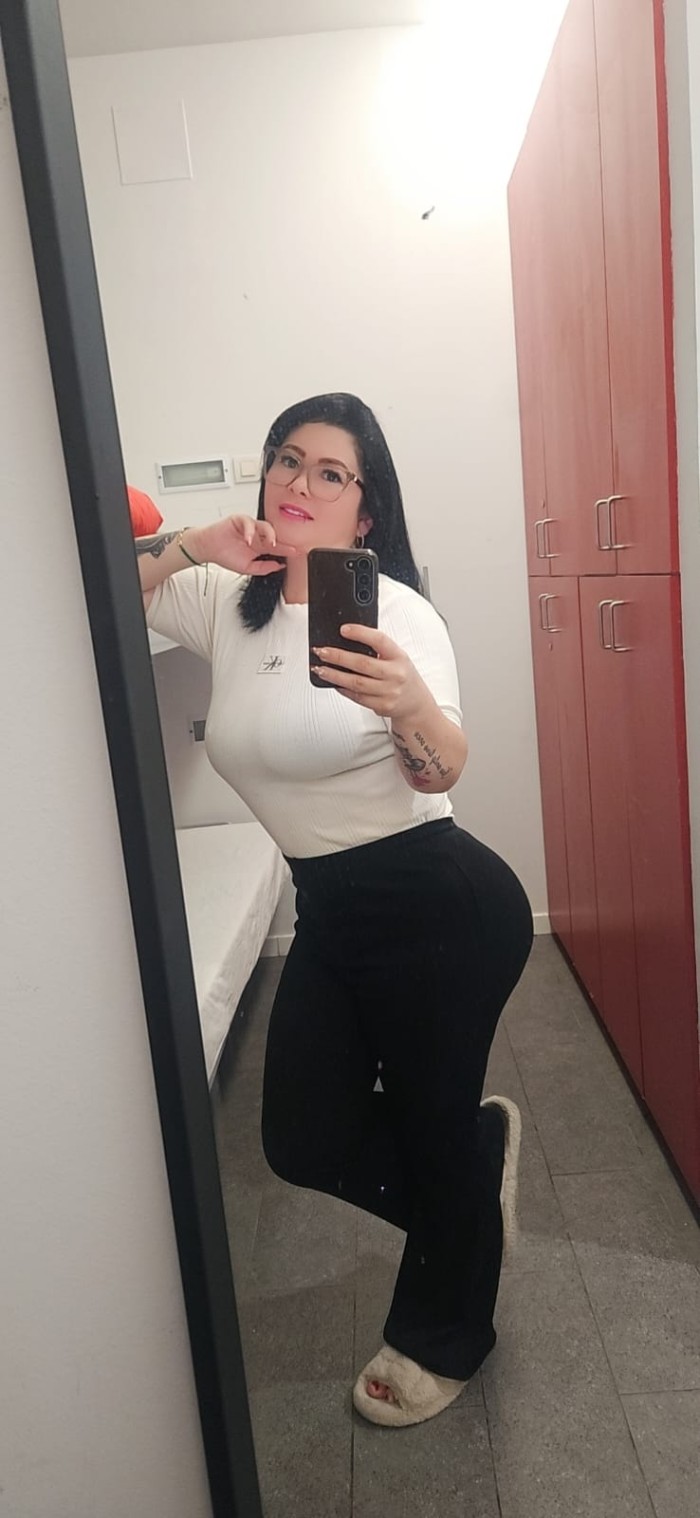 SALOMÉ , CARIÑOSA Y DISCRETA EN ALCANTARILLA 24H