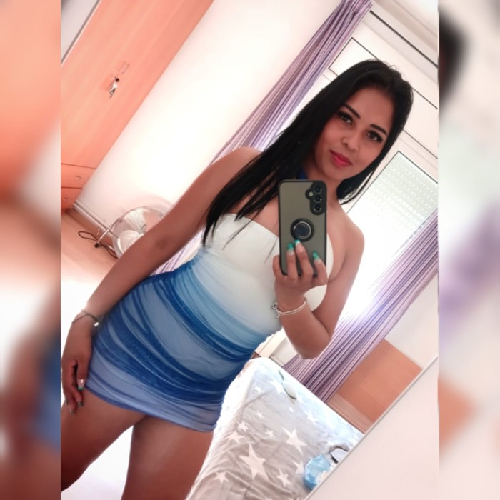 ELVIRIA! HOT 24H Chica muy complaciente, FIESTERA