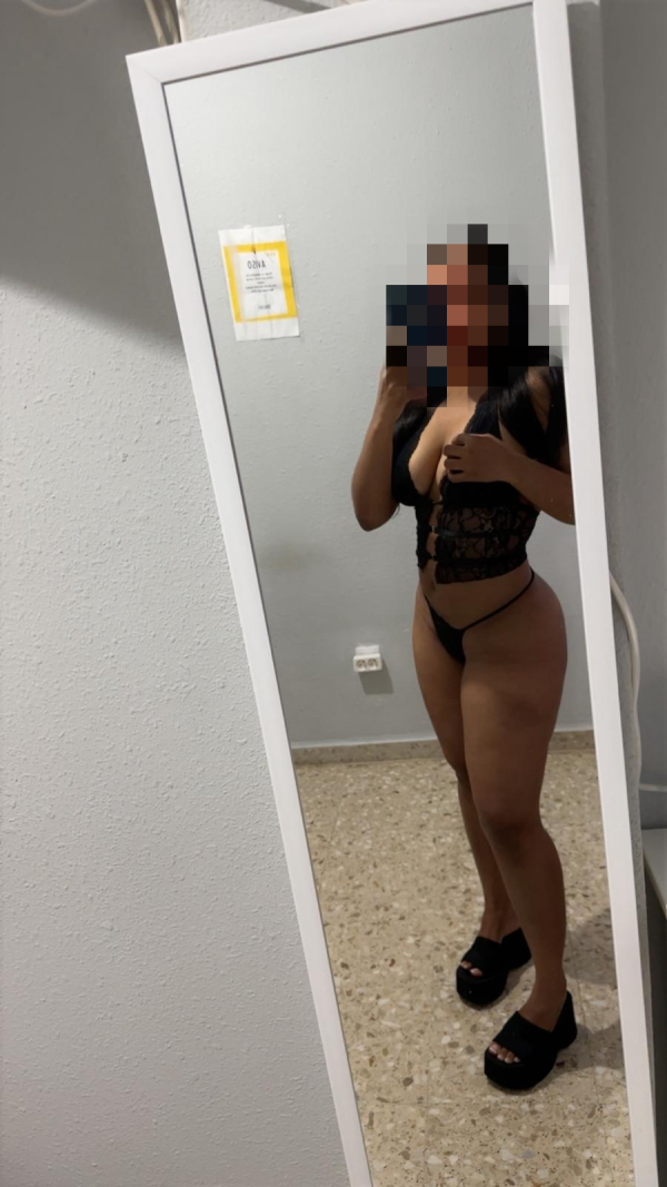 Gran novedad hermosa morena, con las mejores guarradas