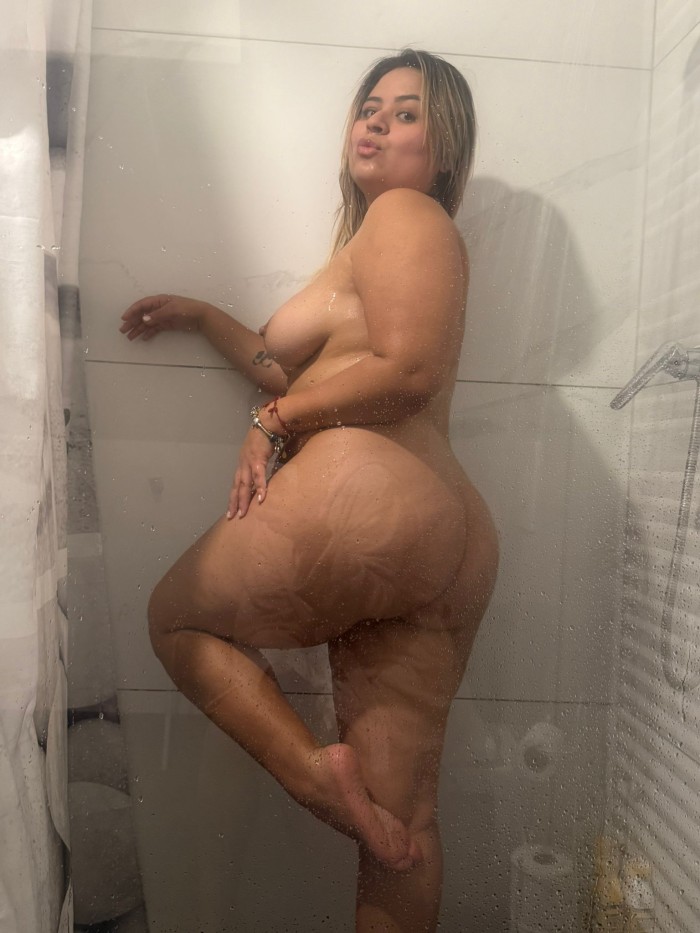 Alexia novedad curvy solo unos días