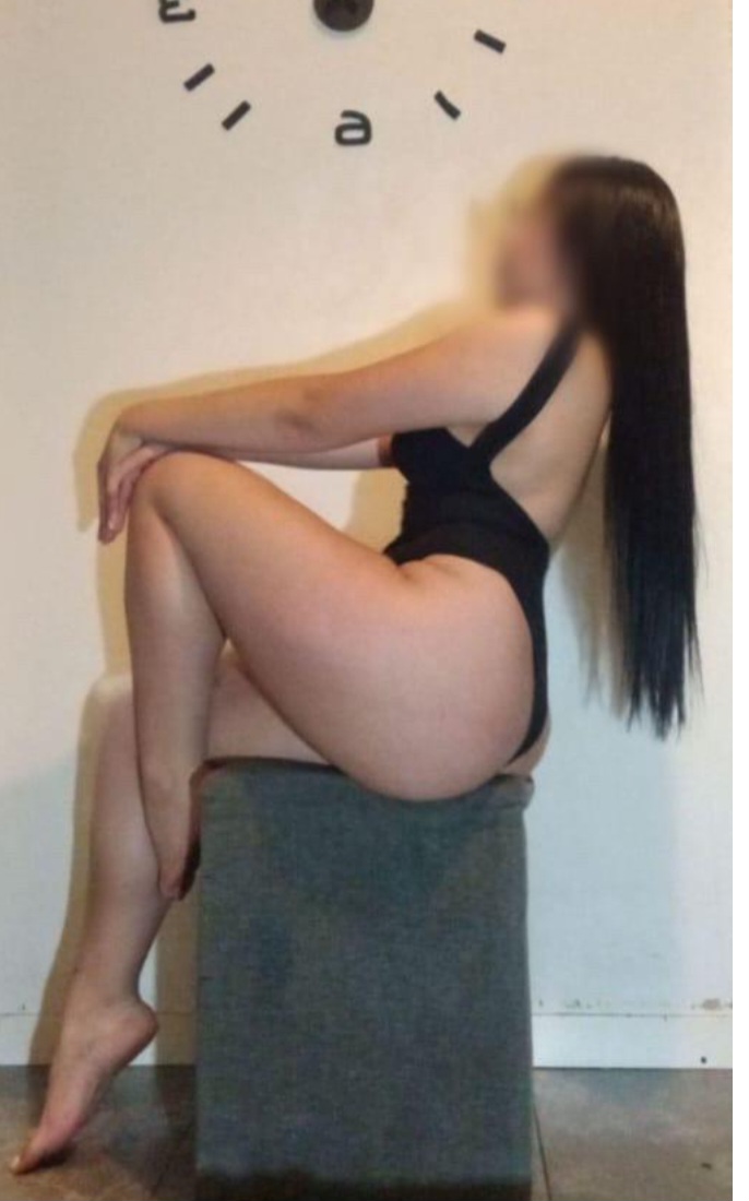 NOVEDAD A GERONA SARA TU MEJOR AMANTE PARTICULAR
