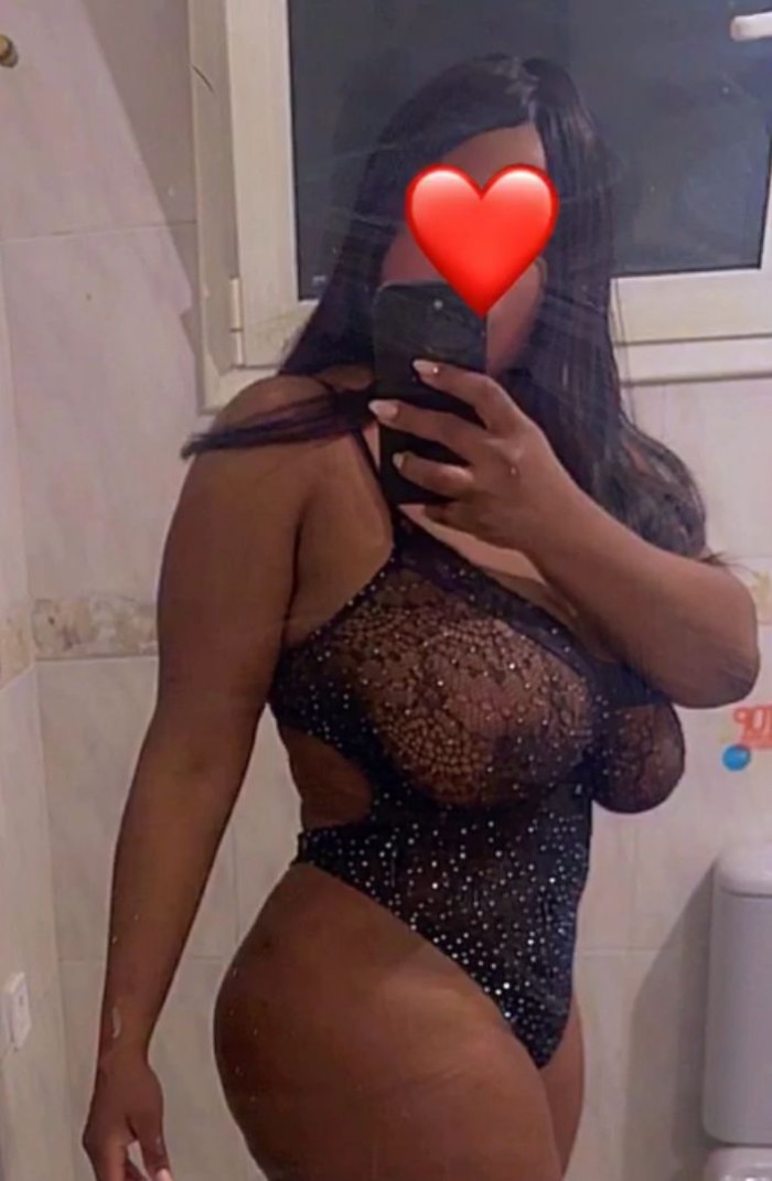 LISETH  ESTOY EN CARBALLO TETAS XXL RICA CUBANA
