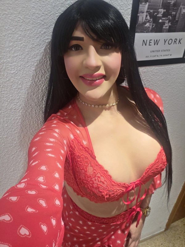 ÚNICA SEXY INOLVIDABLE LLÁMAME DISPONIBLE