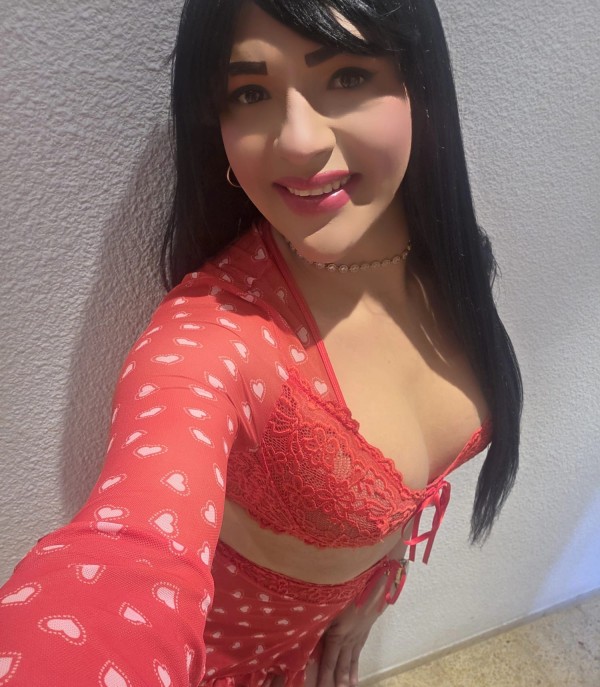 ÚNICA SEXY INOLVIDABLE LLÁMAME DISPONIBLE