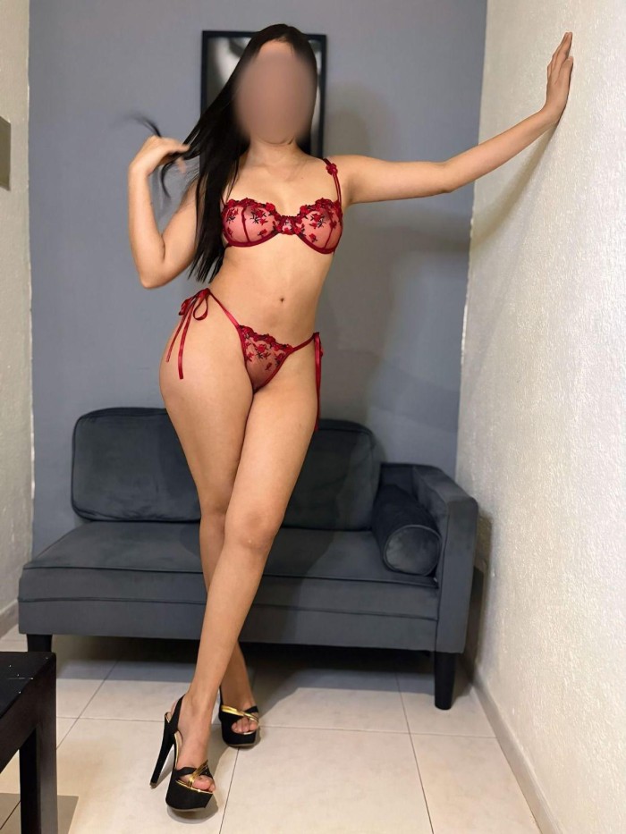 DIOSA DEL SEXO MUY ESPECIAL A TOPE