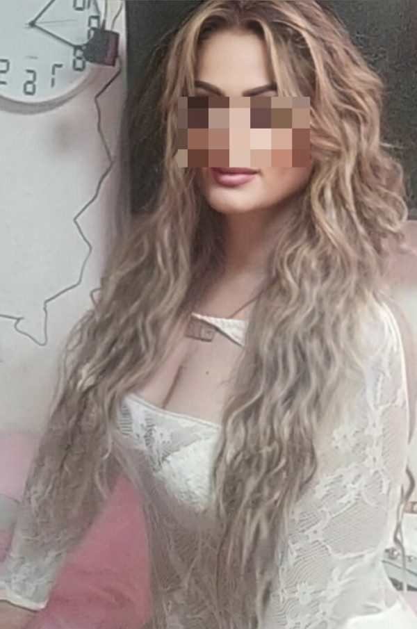 MADURITA ELEGANTE GUAPA VEN A DISFRUTAR CONMIGO MO