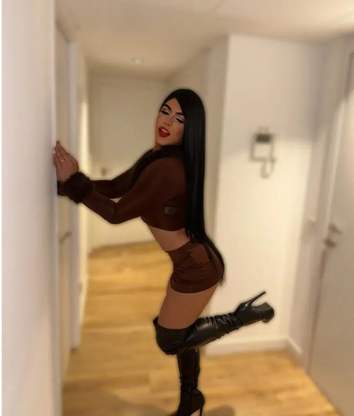 Ariel Trans FIESTERA A TOPE, DELICADA Y CARIÑOSA