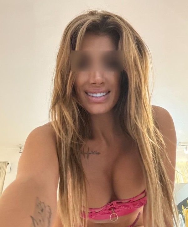 !! LA RUBIA MEXICANA MÁS ESPECTACULAR DE IBIZA !! ZONA MARINA BOTAFOC !!