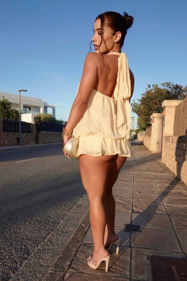 SOY PRECIOSA LA CHICA MÁS BUSCADA EN LA PROVINCIA