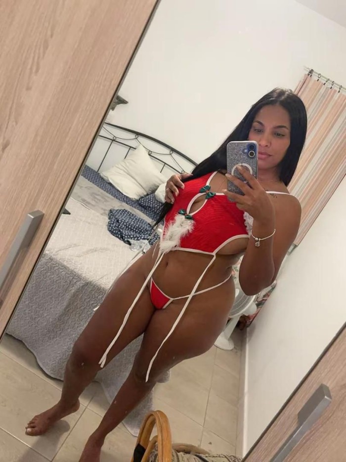 ATREVIDA SENSUAL EN PUERTO DEL CARMEN