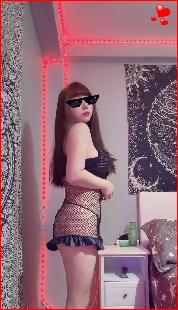 NOVEDAD CHICA ASIATICA ESPECTACULAR ARDIENTE SEXY