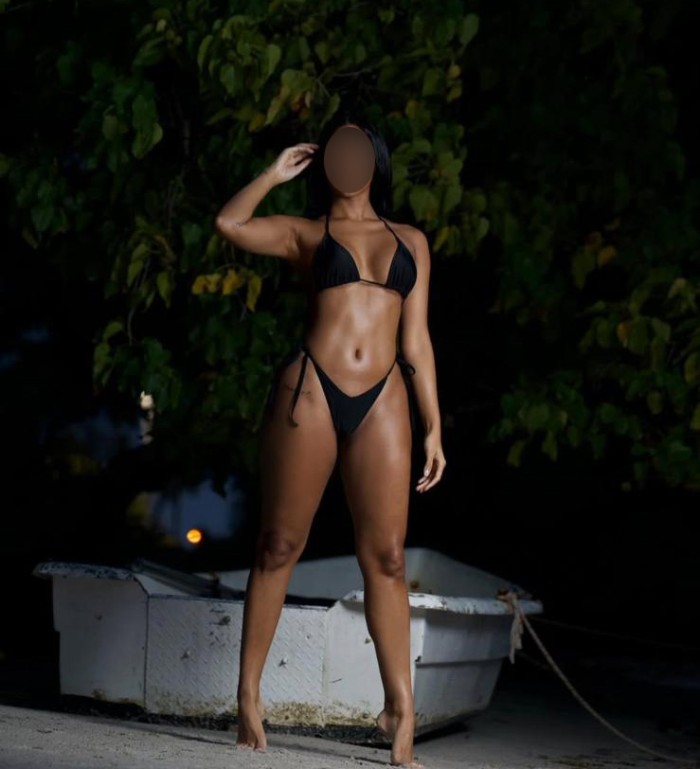 ESTEFANIA GUAPISIMA VENEZOLANA ARDIENTE, MORBOSA CALIENTE EN FERROL