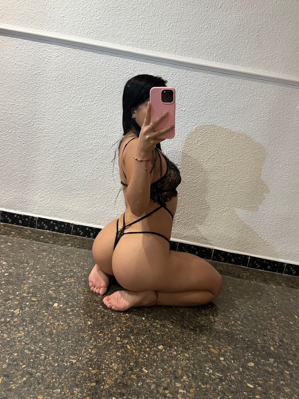-MARIANA SEDUCTORA CLIENTE   UN BOMBON  – SAN ANTONIO