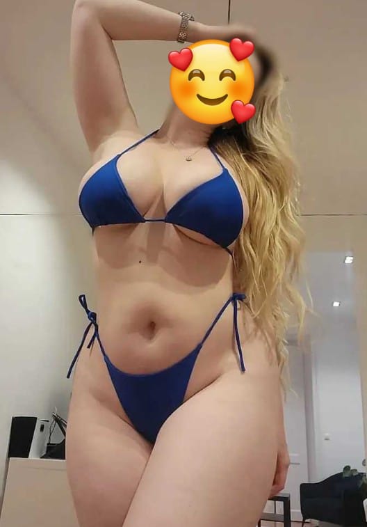 Rubia colombiana novedad recién llegada a la ciuda