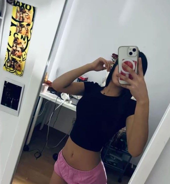 NOVEDAD MILENA JOVENCITA SEXY MORBOSA IMPLICADA FOGOSA EN BARAKALDO