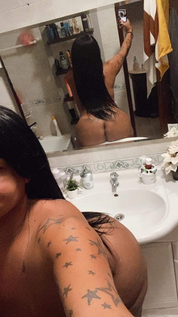 Victoria, una auténtica dama de polla 19cm