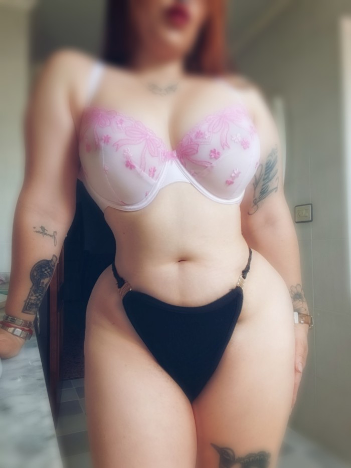 EN VINAROZ COMPLACIENTE ADICTA AL SEXO