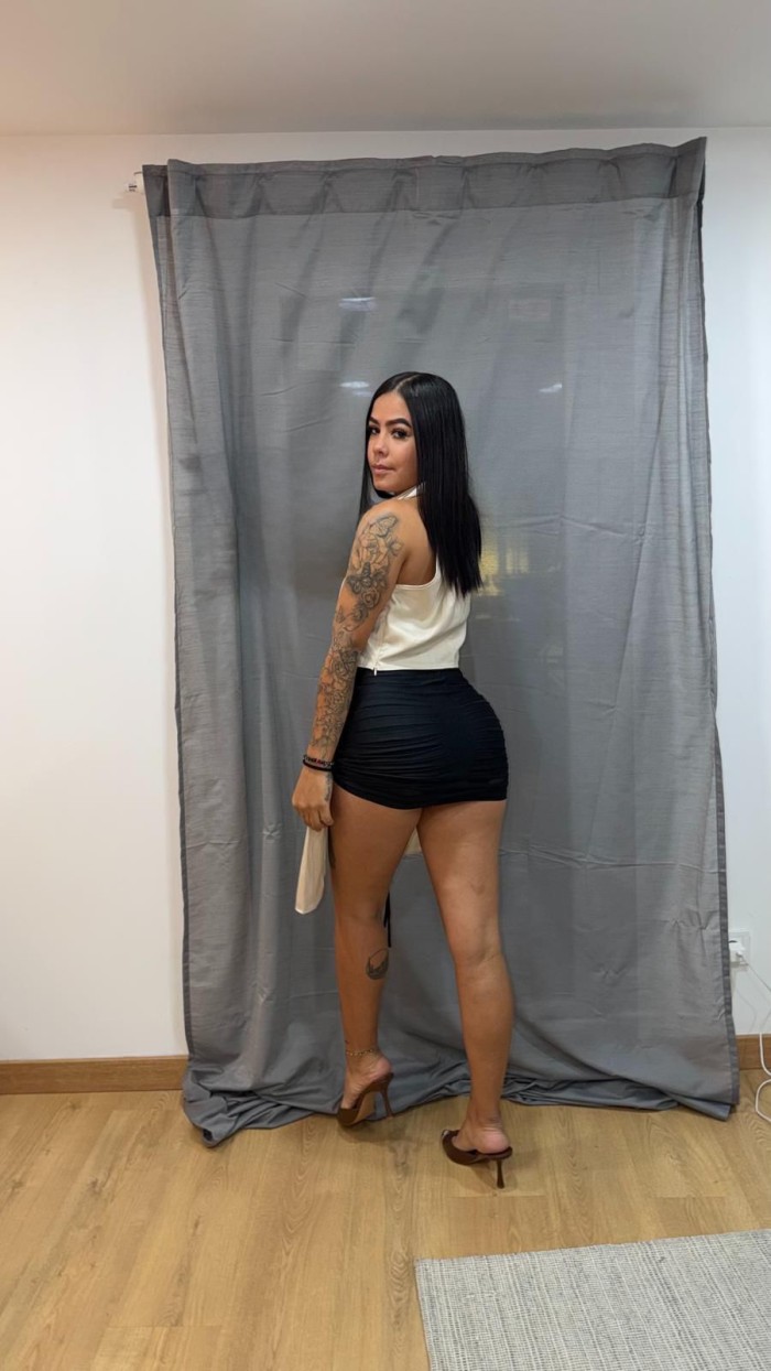 HERMOSA SENSUAL COMPLACIENTE BUENA AMANTE