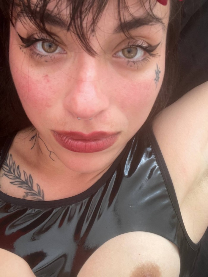 MEGAN 604164569 DIOSA DEL SEXO