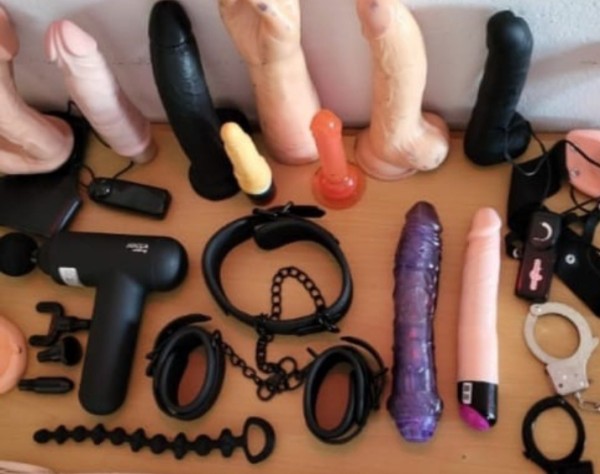 FIESTERA CAÑERA A TOPE ..ANAL ..CORRETE EN MI BOCA