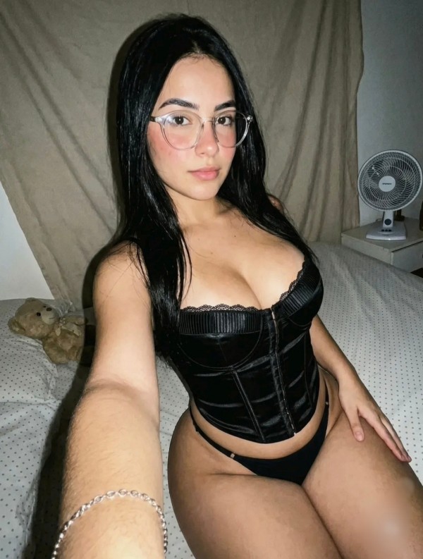 PAOLA LATINA CALIENTE EN SANTIAGO DE COMPOSTELA