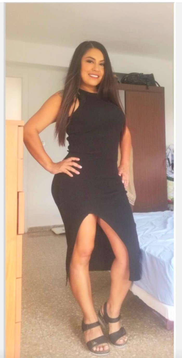LATINA ATREVIDA Y CAÑERA
