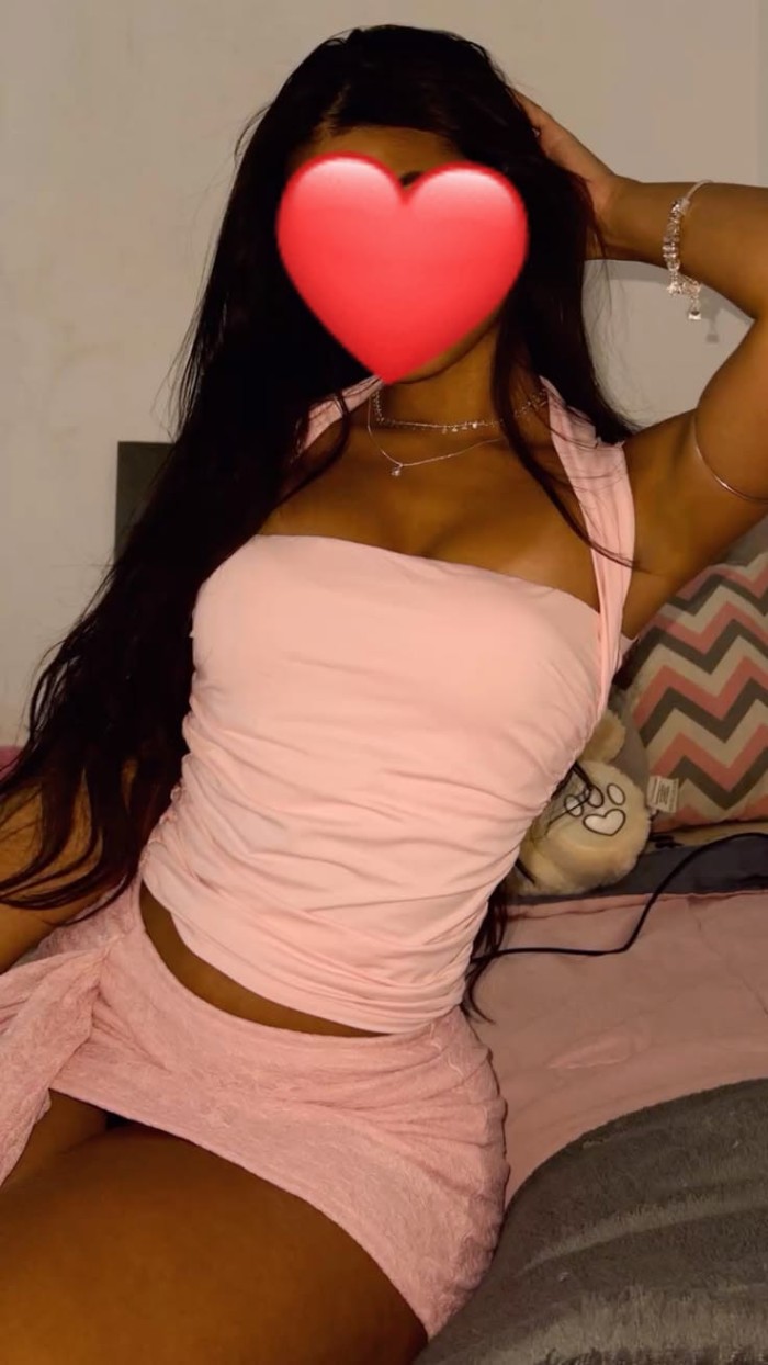 UNA MODELITO COLOMBIANA MUY SEXY