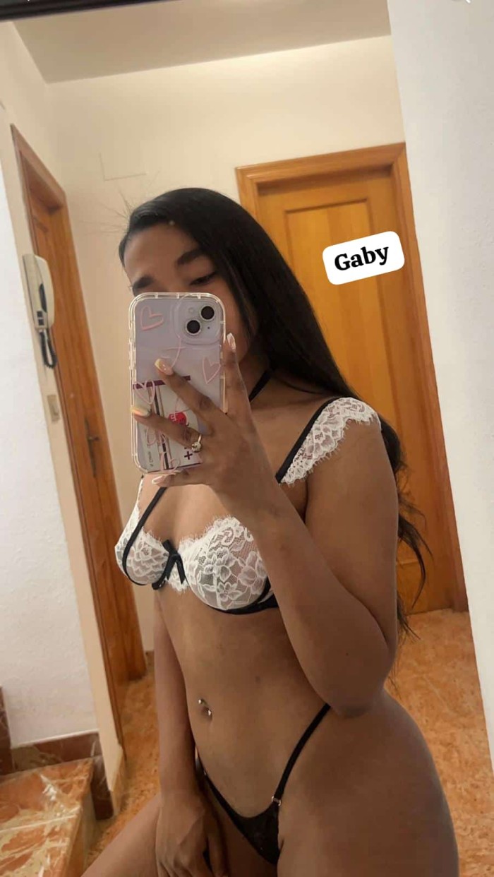 Morenita caderona