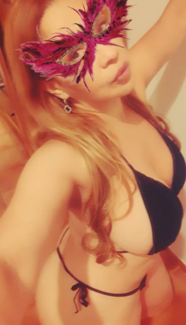NOVEDAD SOFÍA! MADURITA CACHONDA JUGUETONA FIESTERA  DISCRETA EN VINAROS