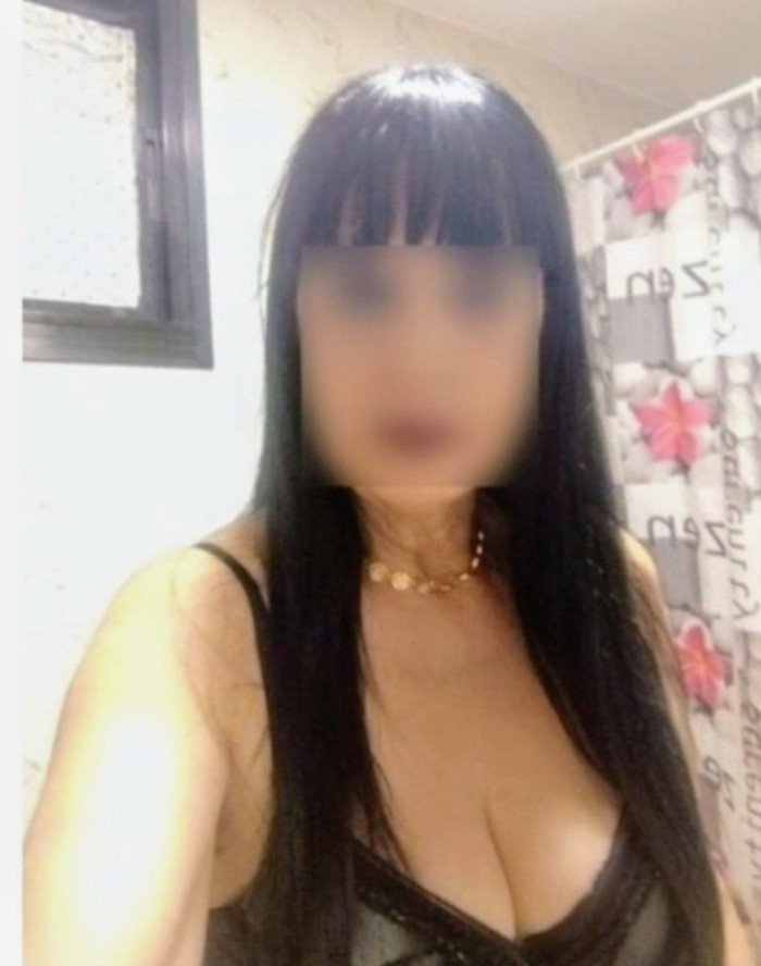 UNA MASAJISTA A TU NIVEL