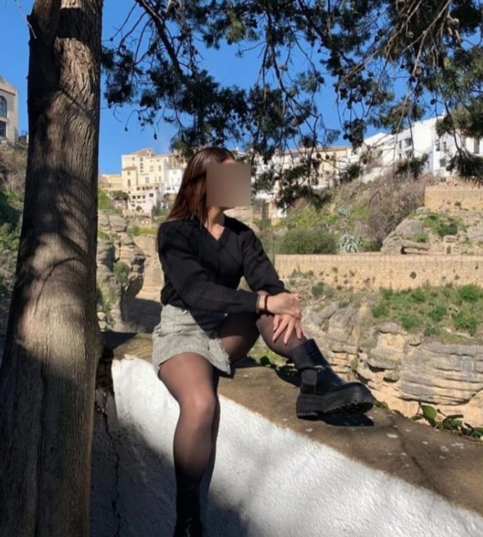 ALBA ESPAÑOLA 26 AÑOS GUAPISIMA EN ILLESCAS