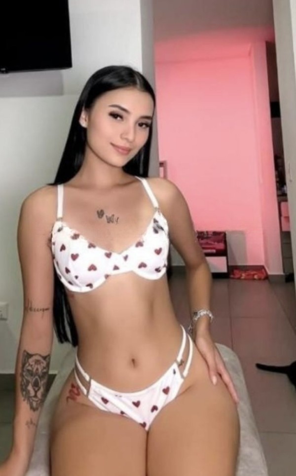 SEXI, CACHONDA COQUETA Y MUY JUGUETONA