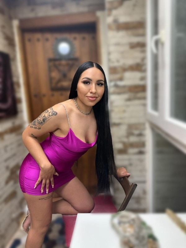 VALERIA LATINA CALIENTE Y DISCRETA EN LA LINEA DE LA CONCEPCION