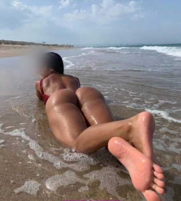 SARAY RICA TETONA