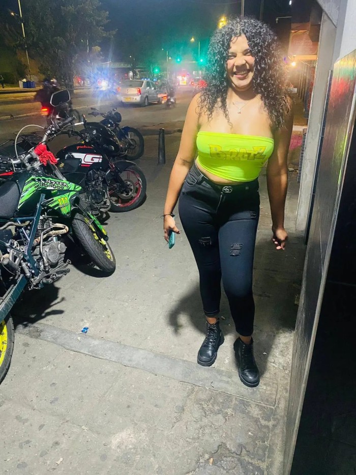 GISELLE 21 AÑOS- VILLANUEVA DE LA CAÑADA