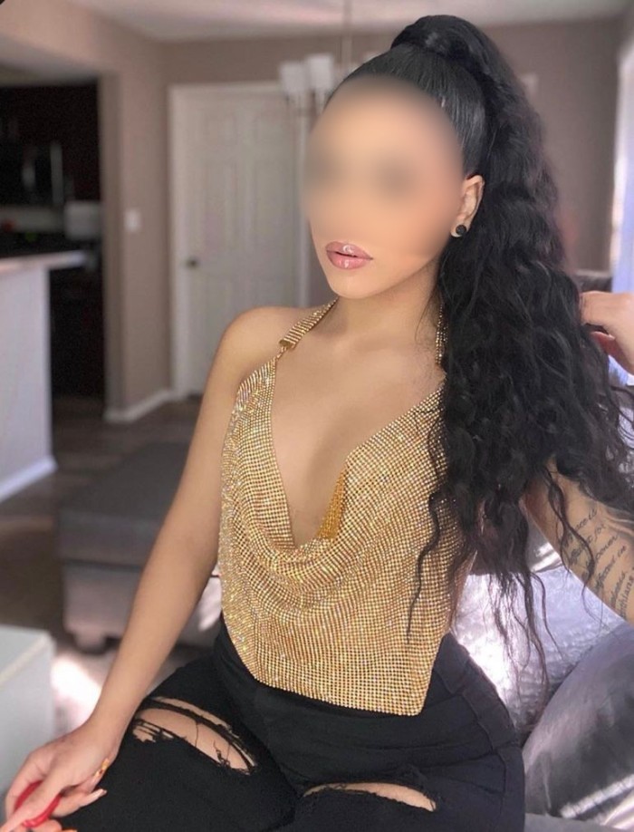 APASIONADA ARDIENTE ATREVIDA BOMBA DE SEXO