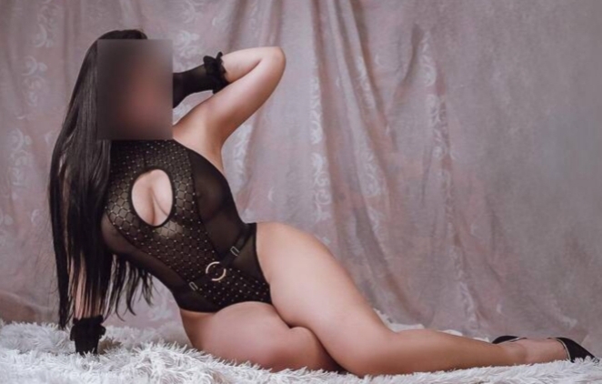 SUPER NOVEDAD EN YECLA. NATALY, INSUPERABLE