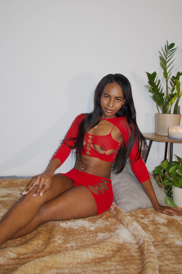Viviana  . 22 AÑOS = FUENGIROLA