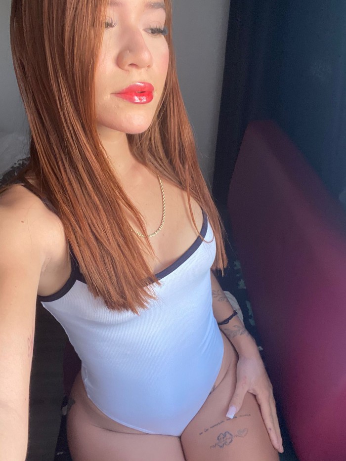 VENEZOLANA DE LUJO JOVENCITA Y SUPER JUGOSA